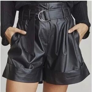 Elizabeth and James Women's Black Paperbag Shorts Size 14 High-Waisted size 32